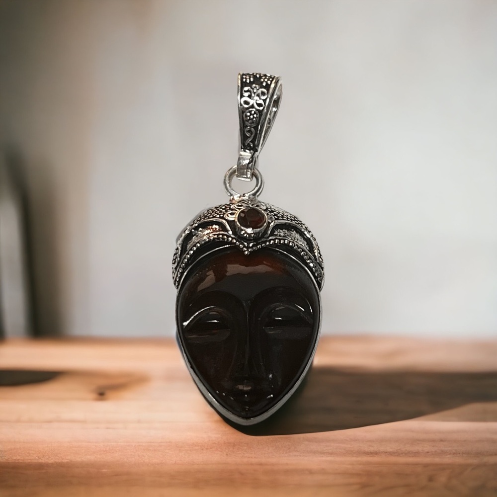 S925 Beautiful Sajen Red Garnet Goddess Pendant S925